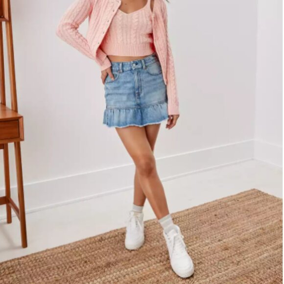 NWOT AE Ruffle Denim Mini Skirt - Picture 2 of 5